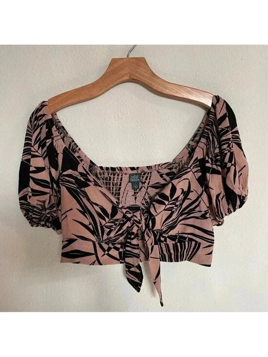 Tops - Crop Top